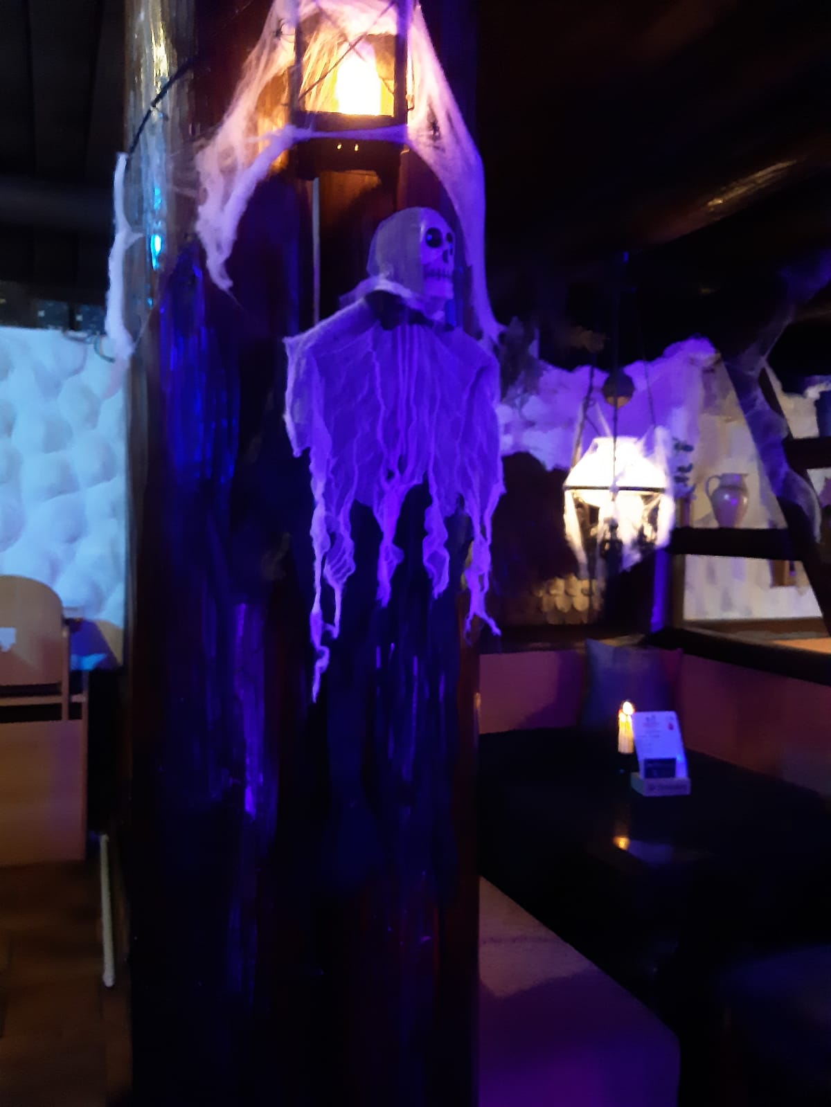 Moonlight Lounge - WhatsApp Image 2026-01-04 at 22.52.04.jpeg